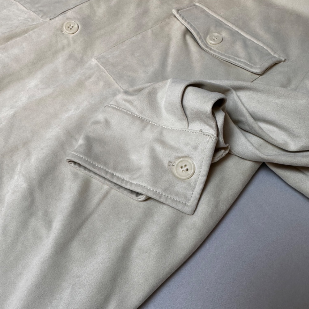 Button down shirt - Picture 3 of 4
